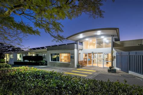 nursing home waratah.